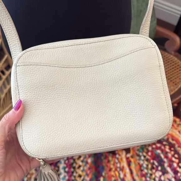 Cuyana Cream Pebbled Leather Tassel Zip Crossbody Camera Bag - Picture 3 of 7